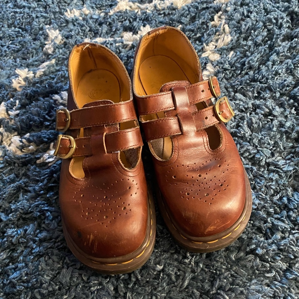 Dr. Martins Mary Janes size 4 kids